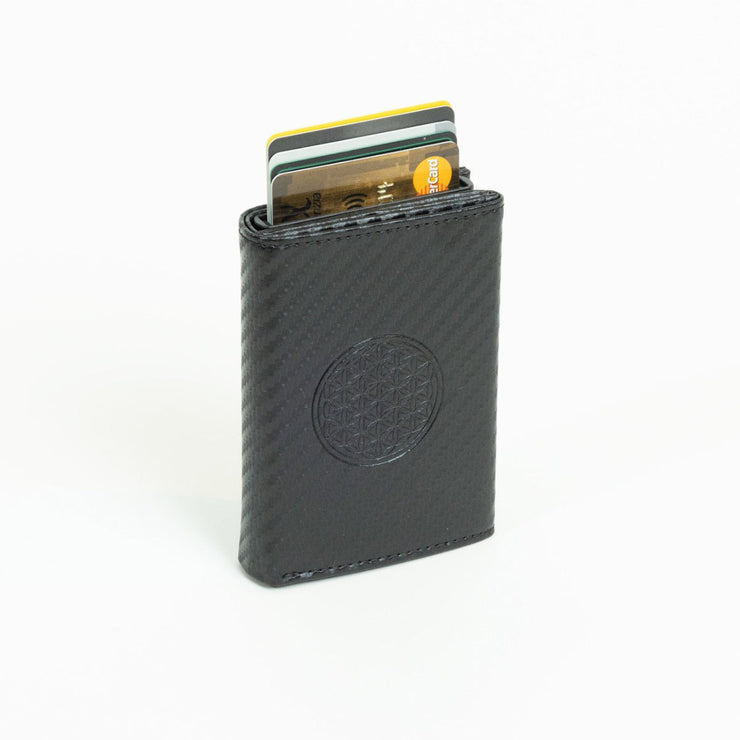 Piram Leather Slim Carbon Wallet – RFID Safe Card Holder